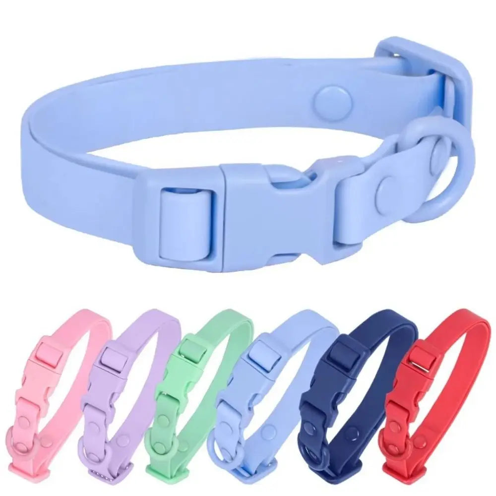 Collier silicone rouge imperméable pour chien réglable