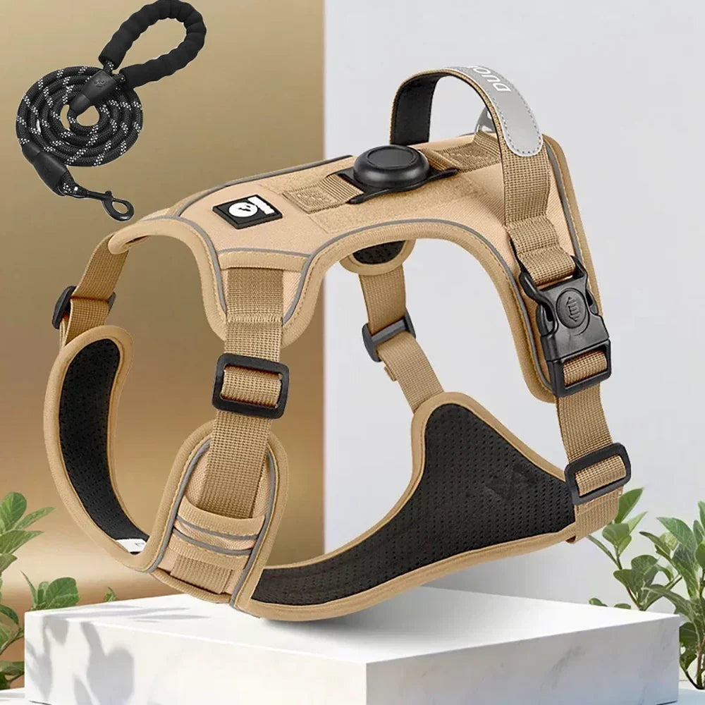 Harnais Tactique Tan: Sécurité et Style pour Votre Chien