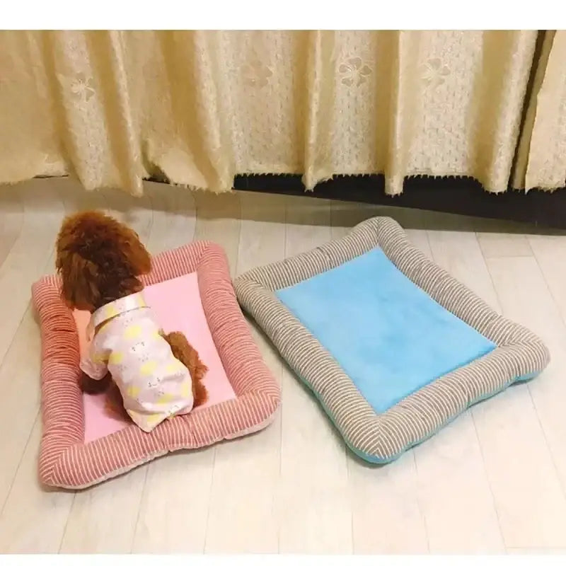 Tapis de refroidissement chien et chat matelassé – Bleu et gris - Panier pour chien